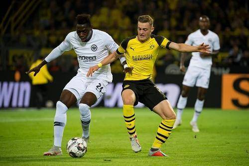 萨拉赫在G2比赛中挺进下一轮，比分优势明显引发热议！